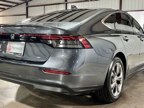 Used 2024 Honda Accord EX image 2