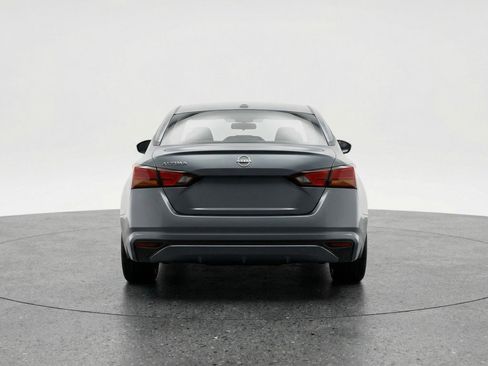 Used 2025 Nissan Altima 2.5 SV image 7