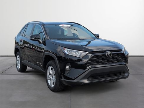 Certified 2021 Toyota RAV4 XLE w/ Convenience Package AWD/4WD image 7