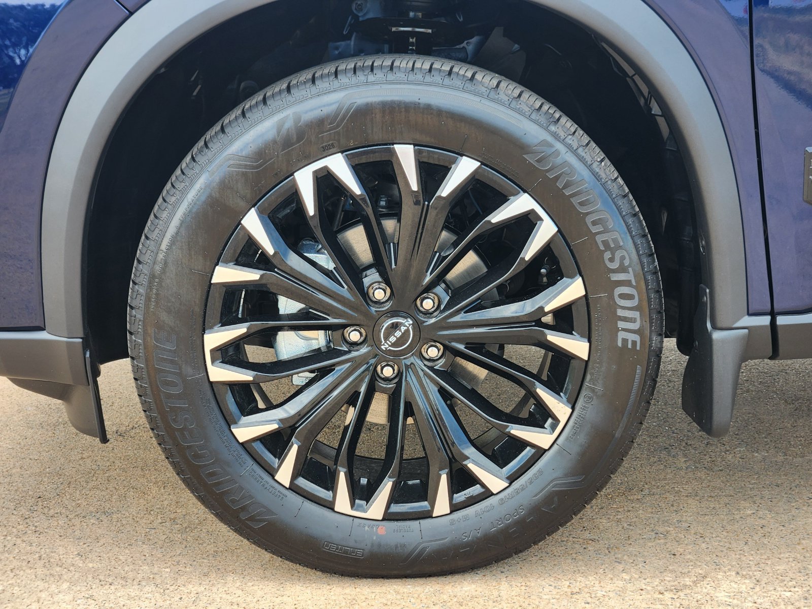 New 2026 Nissan Rogue Dark Armor FWD image 11