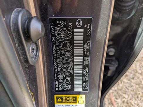 Used 2013 Lexus CT 200h image 42