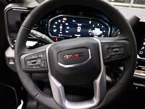 New 2026 GMC Sierra 1500 Elevation image 20