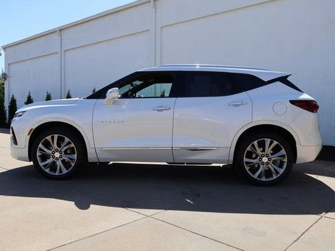 Certified 2020 Chevrolet Blazer Premier w/ Driver Confidence II Package FWD image 2
