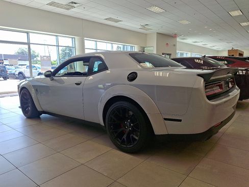 Used 2023 Dodge Challenger SRT Hellcat image 7