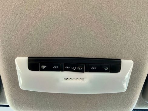 New 2025 Nissan Versa SV w/ Trunk Package image 14