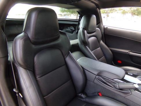 Used 2013 Chevrolet Corvette Grand Sport w/ 2LT Preferred Equipment Group RWD image 27
