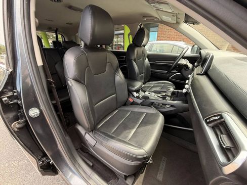 Used 2022 Kia Telluride LX AWD/4WD image 15