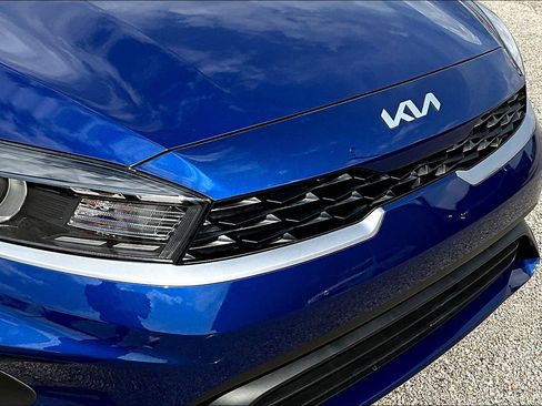 Used 2023 Kia Forte LXS image 30