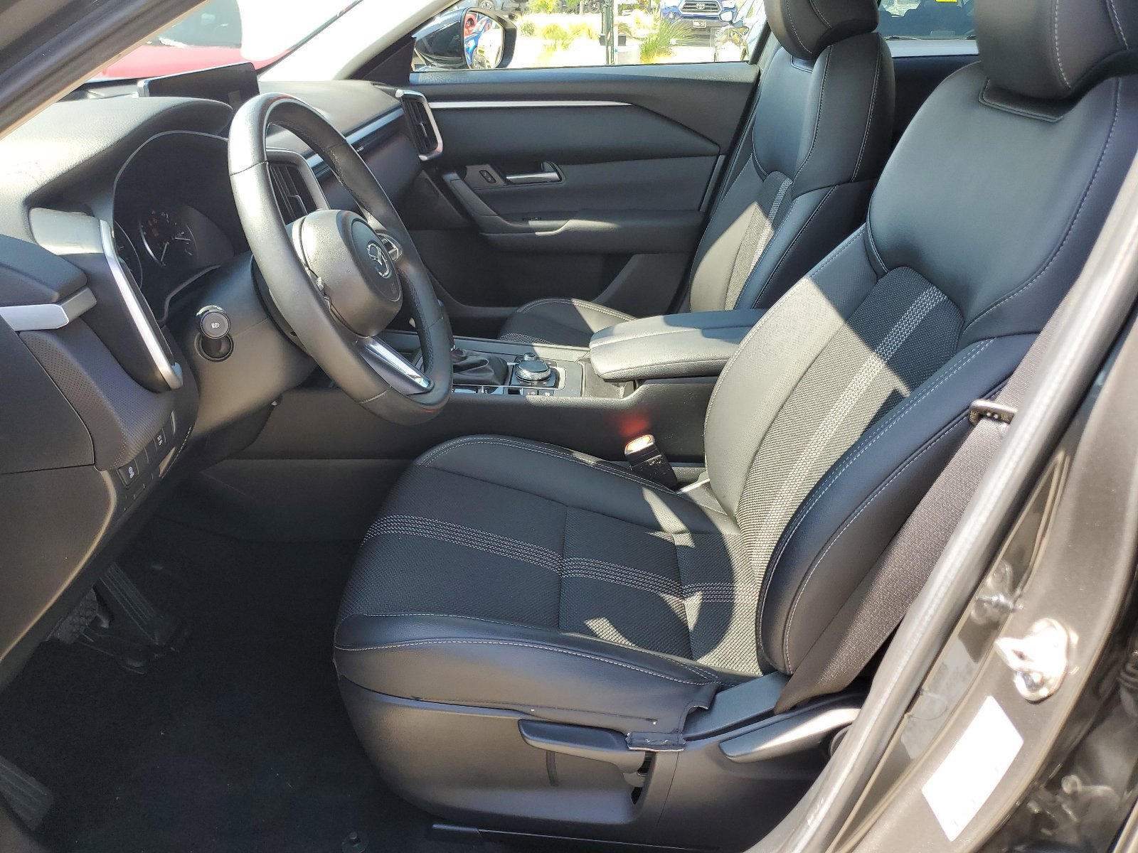 Certified 2024 MAZDA CX-50 AWD 2.5 S w/ Cargo Package image 17