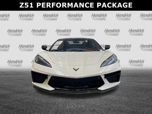 Used 2023 Chevrolet Corvette Stingray Premium Conv w/ Z51 Performance Package RWD image 3