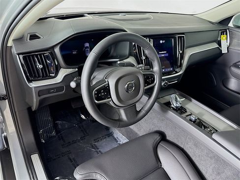 New 2026 Volvo V60 B5 Cross Country Ultra w/ Climate Package image 9