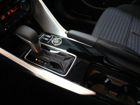 New 2026 Mitsubishi Eclipse Cross LE image 14