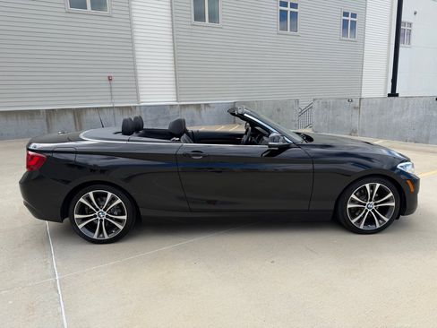 Used 2015 BMW 228i Convertible RWD image 2