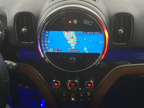 Used 2023 MINI Cooper Countryman S w/ Signature Upholstery Package image 20