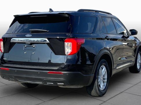 Used 2023 Ford Explorer XLT RWD image 13