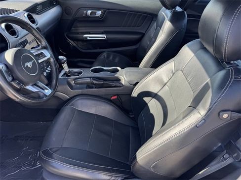 Used 2020 Ford Mustang Premium image 12