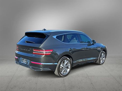 Certified 2025 Genesis GV80 2.5T Select image 8