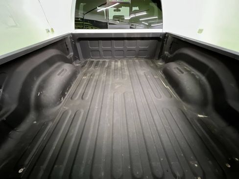 Used 2022 RAM 2500 Tradesman AWD/4WD image 28