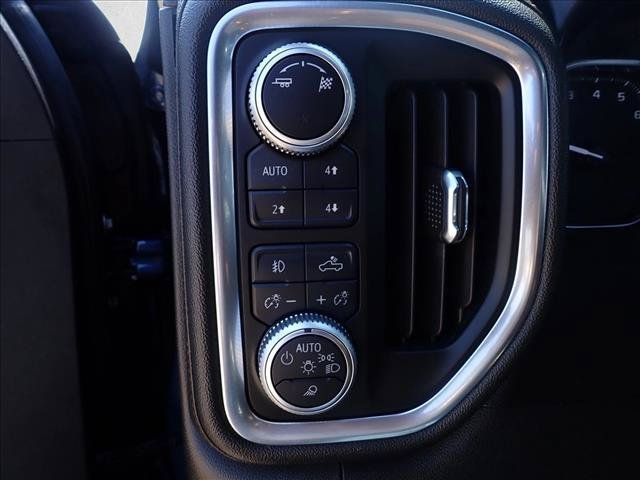 Used 2019 GMC Sierra 1500 AT4 w/ AT4 Preferred Package AWD/4WD image 16