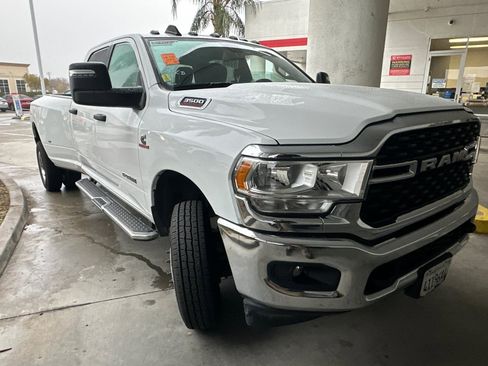 Used 2024 RAM 3500 Big Horn image 6