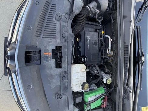 Used 2019 Buick Encore Preferred FWD image 22
