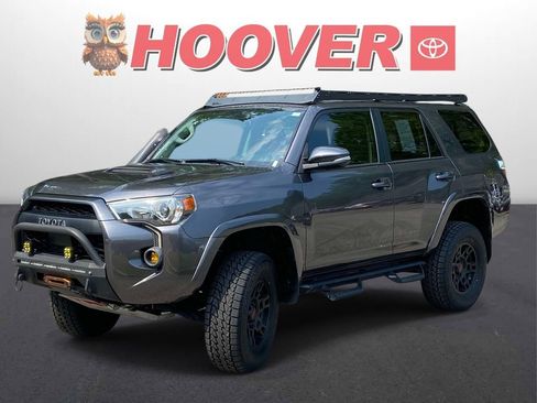 Used 2023 Toyota 4Runner TRD Off-Road Premium w/ Moonroof Package AWD/4WD image 6