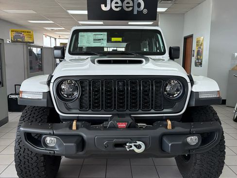 New 2025 Jeep Wrangler Unlimited Rubicon 392 image 3