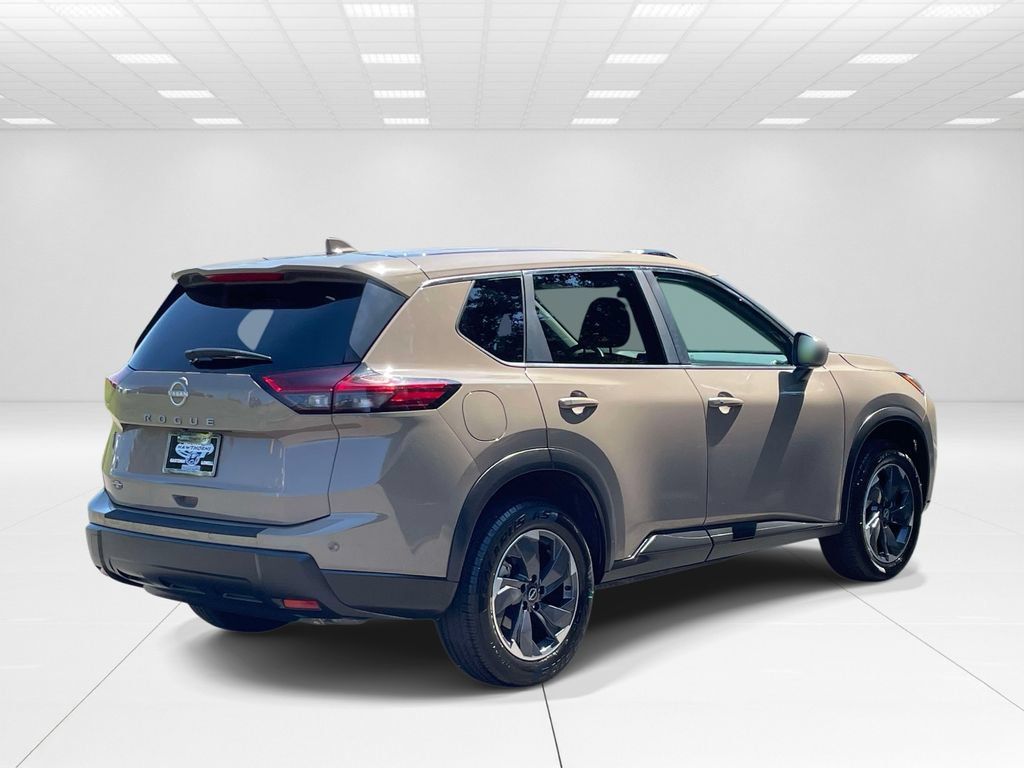 Used 2025 Nissan Rogue SV FWD image 6