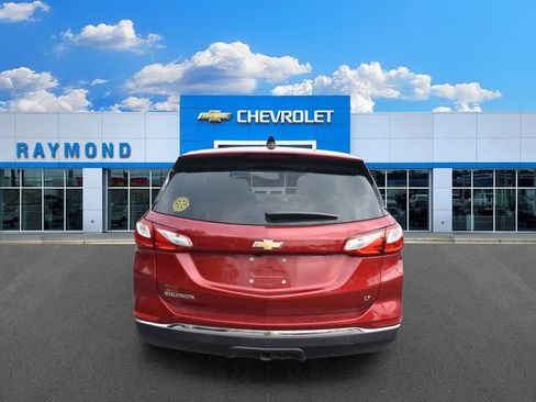 Used 2019 Chevrolet Equinox LT FWD image 4