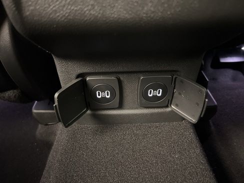 New 2026 Lincoln Corsair Reserve image 31