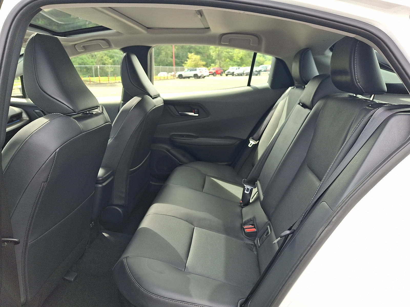 Certified 2024 Toyota Prius XLE AWD/4WD image 11