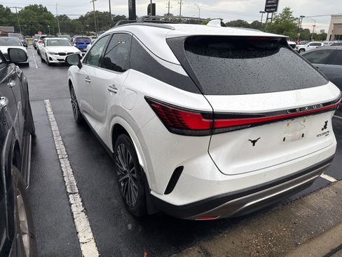 Used 2024 Lexus RX 350 w/ Convenience Package AWD/4WD image 5