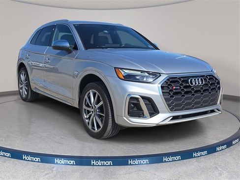 Used 2022 Audi SQ5 Premium Plus w/ Premium Plus Package image 4