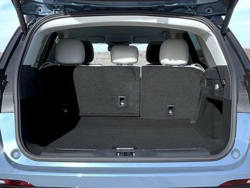 New 2026 Lincoln Nautilus Premier image 9