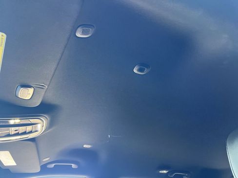 Used 2024 Jeep Wagoneer 4WD image 23