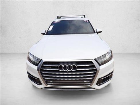 Used 2019 Audi Q7 3.0T Premium Plus AWD/4WD image 6