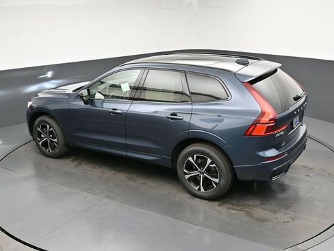 New 2026 Volvo XC60 B5 Core w/ Climate Package image 45
