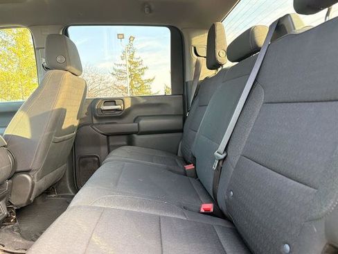 Used 2024 Chevrolet Silverado 2500 Custom w/ Custom Value Package image 43