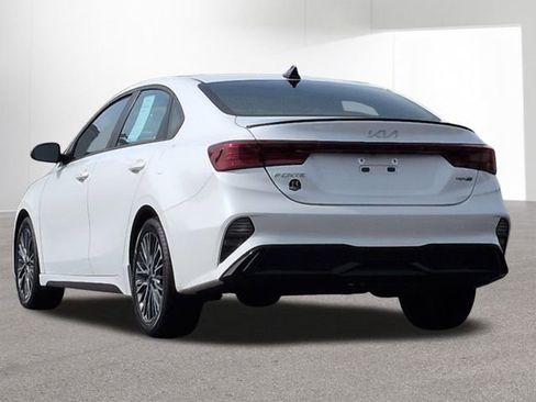 Used 2022 Kia Forte GT-Line w/ GT-Line Premium Package FWD image 7