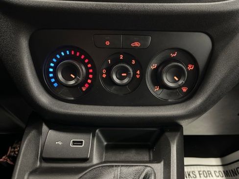 Used 2022 RAM ProMaster City Tradesman image 18