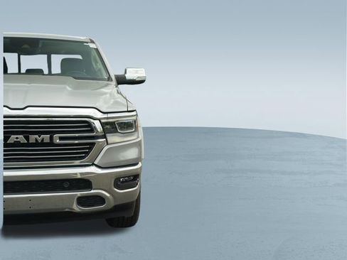 Used 2022 RAM 1500 Laramie AWD/4WD image 38