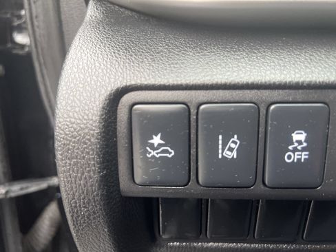 Used 2025 Mitsubishi Eclipse Cross LE AWD/4WD image 19