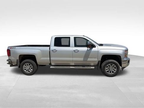 Used 2019 Chevrolet Silverado 2500 LTZ w/ Duramax Plus Package AWD/4WD image 2