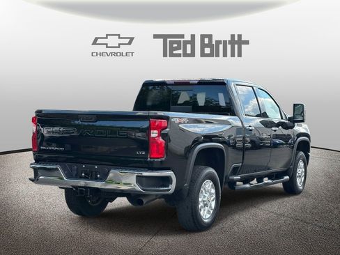 Certified 2023 Chevrolet Silverado 2500 LTZ w/ LTZ Convenience Package AWD/4WD image 4