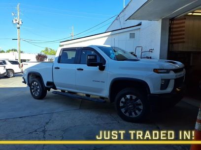 Used 2023 Chevrolet Silverado 2500 Custom w/ Custom Convenience Package