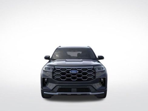 New 2026 Ford Explorer Platinum image 9
