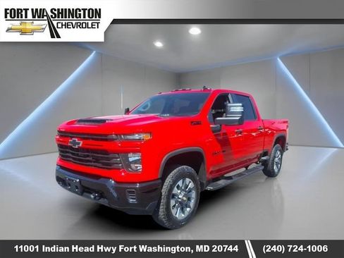 Used 2024 Chevrolet Silverado 2500 Custom w/ Custom Convenience Package AWD/4WD image 8