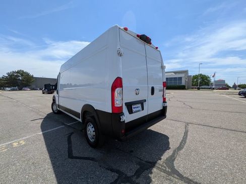 Used 2023 RAM ProMaster 2500 FWD image 11