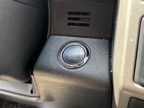 Used 2017 Ford F150 Lariat AWD/4WD image 20
