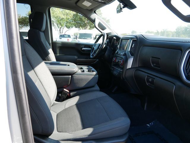 Used 2021 Chevrolet Silverado 1500 LT AWD/4WD image 15